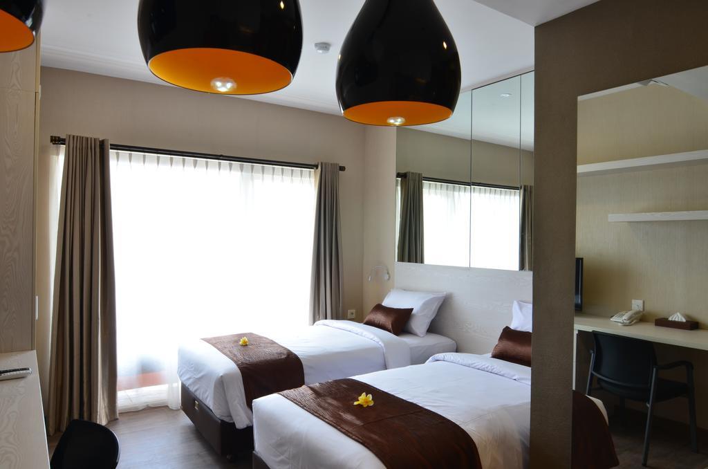 Student Park Hotel Jogjakarta Kamer foto